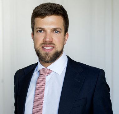 Dr. Hubertus THUM, LL.M.